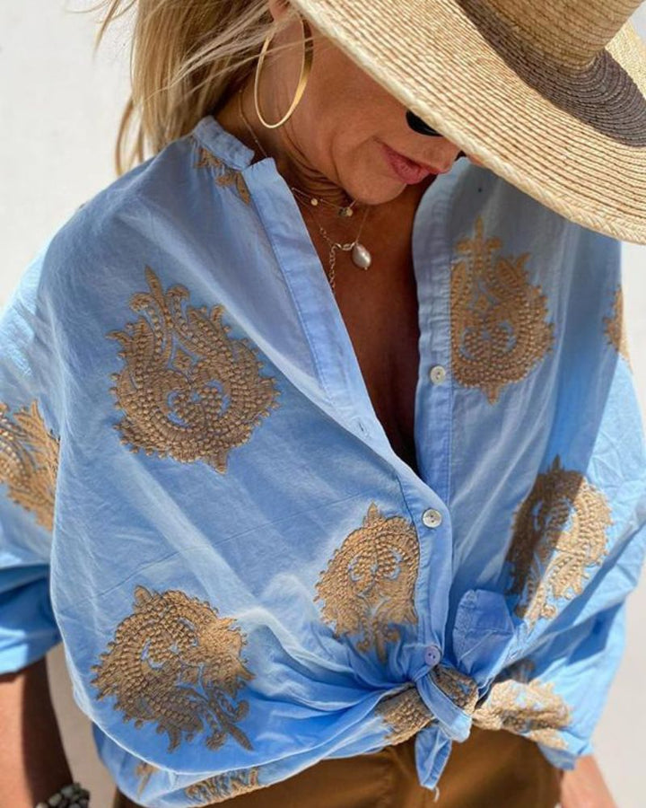 Blusa Bordada de Corte Holgado – Estilo Fresco y Ligero